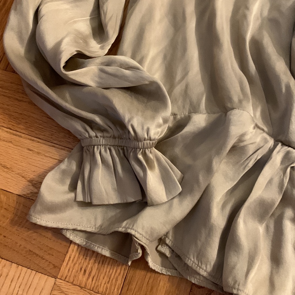 Line Markvardsen 100% Silk Isabelle Wrap Blouse Size Medium — image 2 of 6